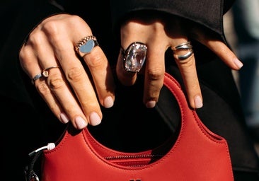 Más allá de la crema de manos: aceites para cutículas que reparan inmediatamente